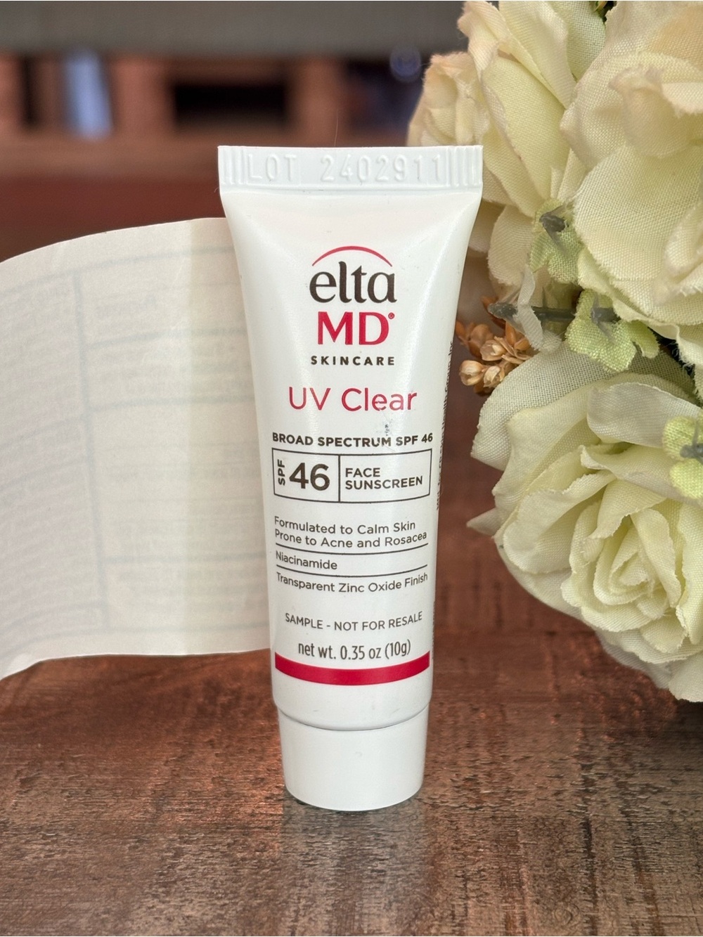 NEW Elta MD UV CLEAR Broad Spectrum SPF 46 Face SUNSCREEN Mini!